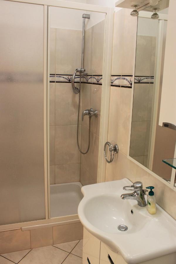 Pile Apartments 5 Омиш Экстерьер фото