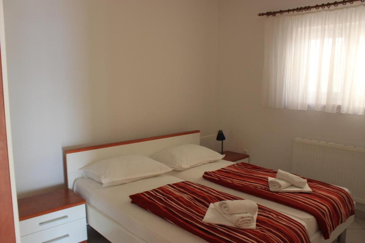 Pile Apartments 5 Омиш Экстерьер фото