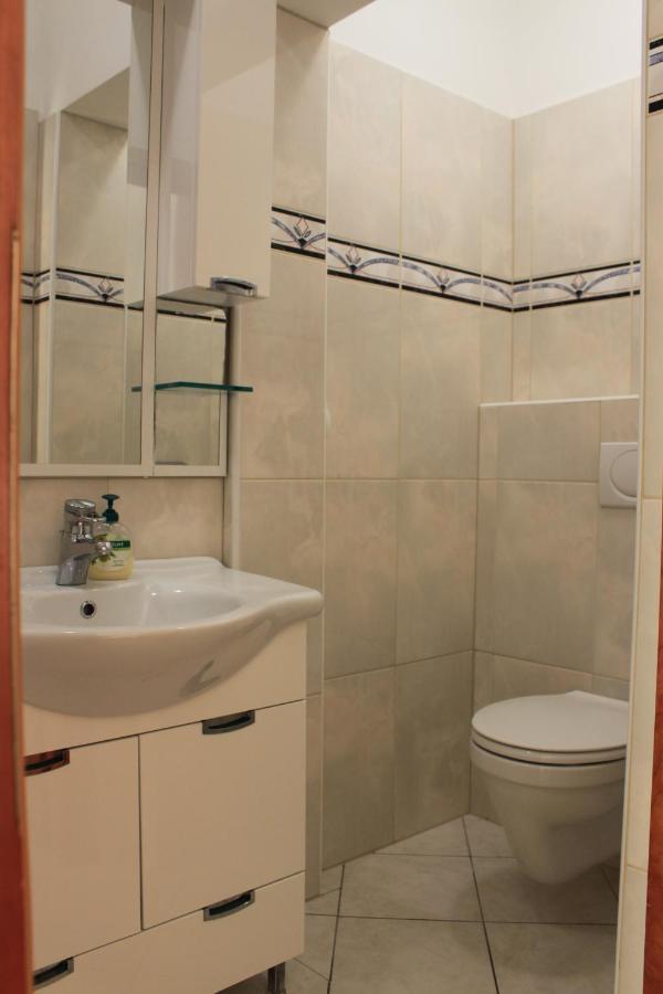 Pile Apartments 5 Омиш Экстерьер фото